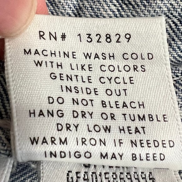 Like new GRLFRND 'Kim' 100% Cotton Denim Jacket in 'Living The Blues' Sz… - Picture 10 of 11